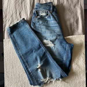 American eagle mom jeans